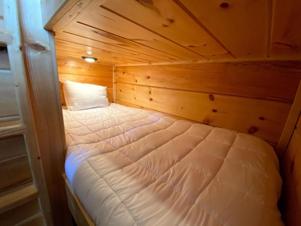 B1 New Awesome Tiny Home With Ac Mountain Views Minutes To Skiing Hiking Attractions Carroll 외부 사진